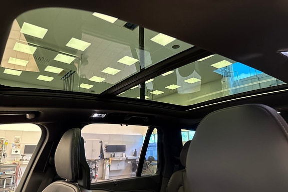 Volvo XC90 22 of 25