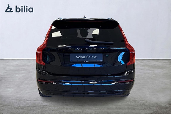 Volvo XC90 5 of 25