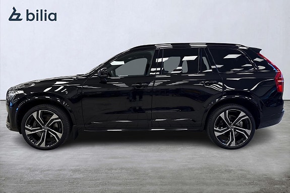 Volvo XC90 3 of 25
