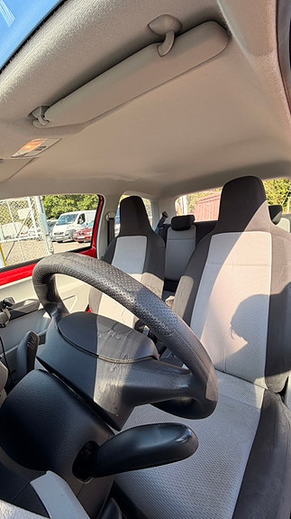 Seat Mii 7 of 10