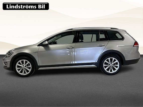 Volkswagen Golf Alltrack 6 of 18