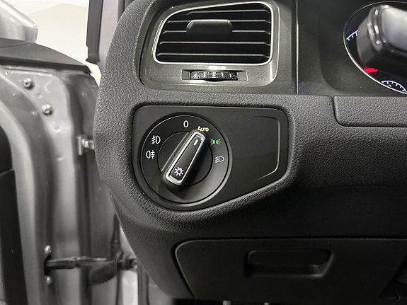 Volkswagen Golf Alltrack 18 of 18