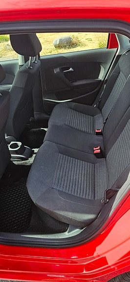Volkswagen Polo 14 of 21
