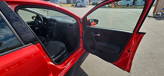Volkswagen Polo 17 of 21