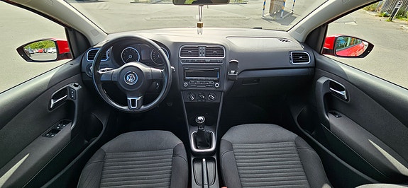 Volkswagen Polo 19 of 21