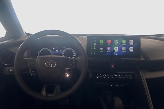 Toyota C-HR 13 of 15