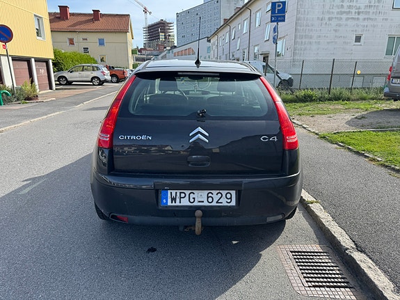 Citroen C4 4 of 9