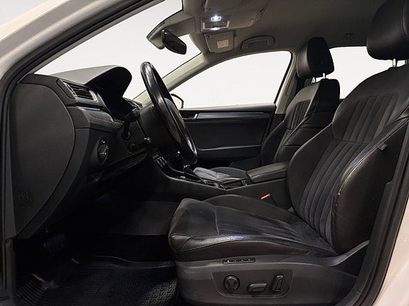 Skoda Superb 9 of 26