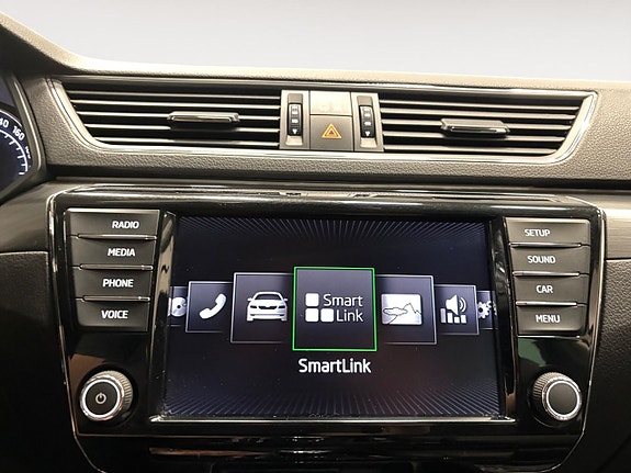 Skoda Superb 19 of 26