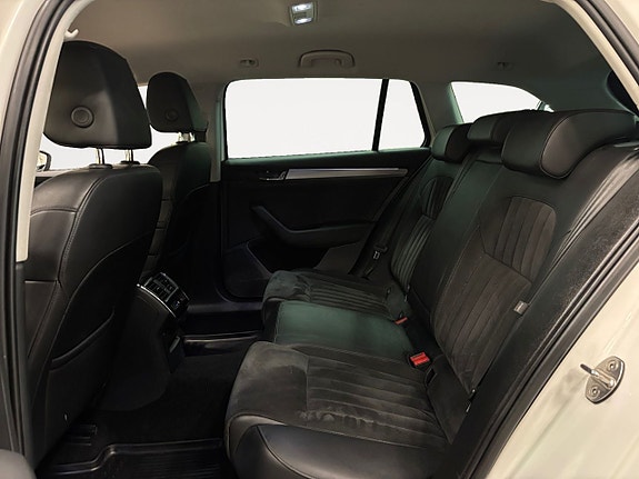 Skoda Superb 14 of 26