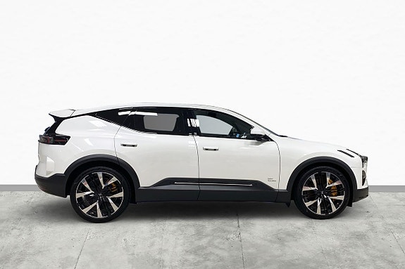 Polestar 3 4 of 18