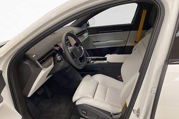 Polestar 3 11 of 18