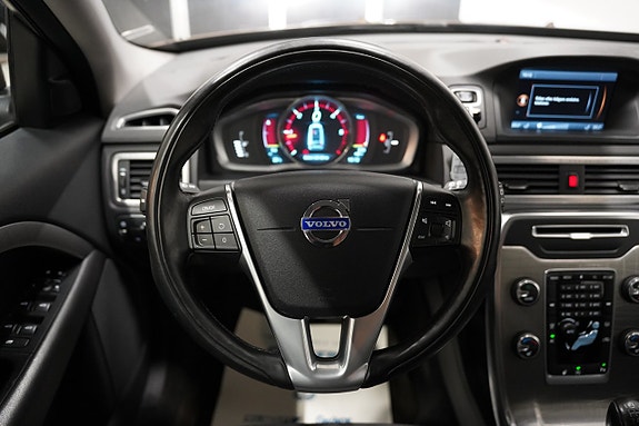 Volvo XC70 9 of 20