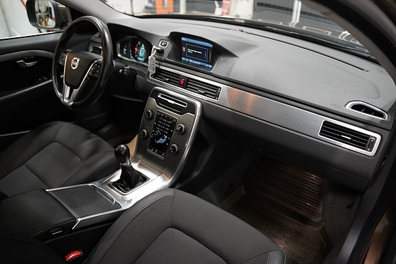 Volvo XC70 7 of 20