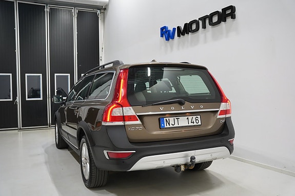 Volvo XC70 4 of 20