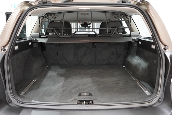 Volvo XC70 20 of 20