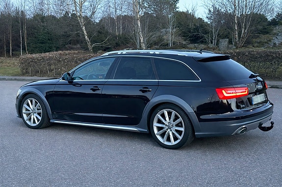 Audi A6 allroad 2 of 7