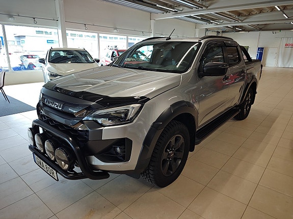 Isuzu XRX 3 of 10