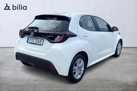Toyota Yaris 19 of 21