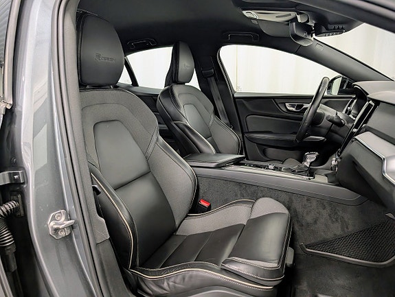 Volvo S60 12 of 14