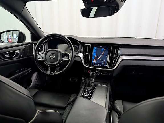Volvo S60 7 of 14