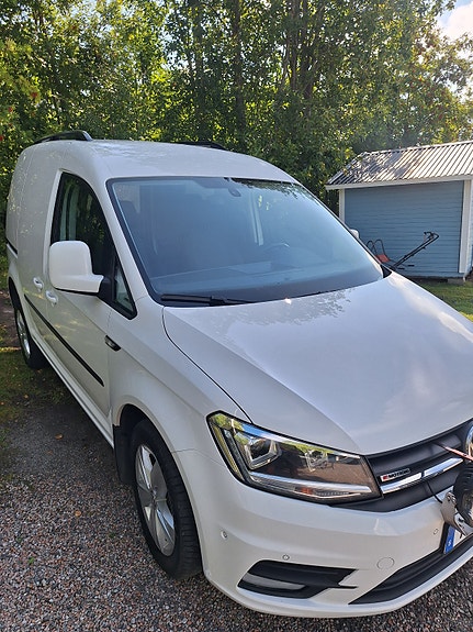 Volkswagen Caddy Alltrack 8 of 8