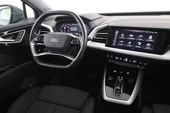 Audi Q4 e-tron 14 of 30