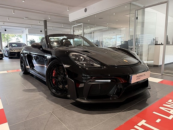 Porsche 718 Spyder RS