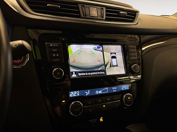 Nissan Qashqai 17 of 22