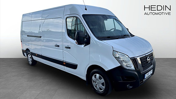 Nissan NV400