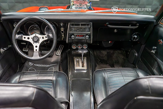 Pontiac Firebird 24 of 27