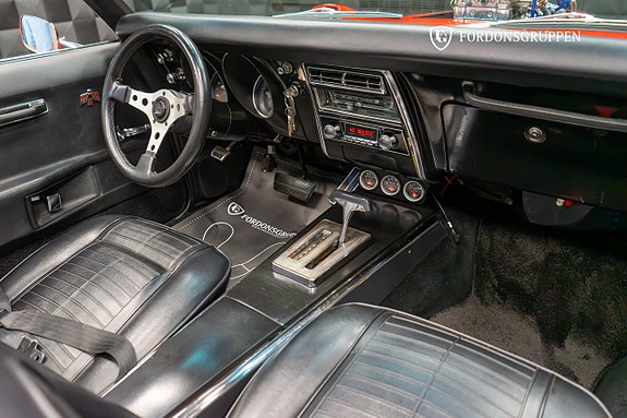 Pontiac Firebird 25 of 27