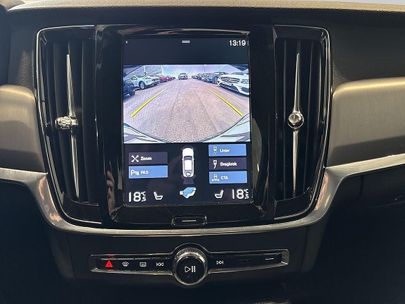 Volvo S90 16 of 18