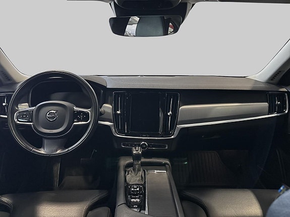 Volvo S90 11 of 18