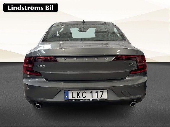 Volvo S90 7 of 18