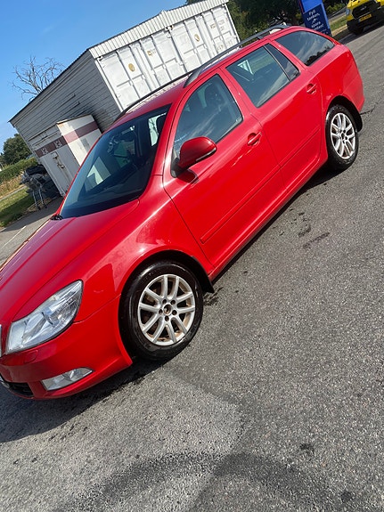 Skoda Octavia 7 of 9
