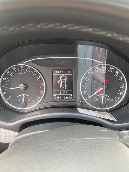 Skoda Octavia 9 of 9