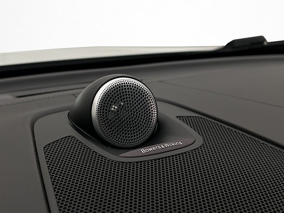 Volvo XC60 19 of 30