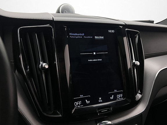 Volvo XC60 27 of 30