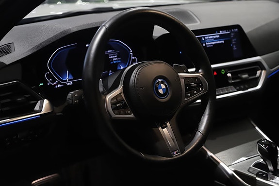 BMW 330e 6 of 10