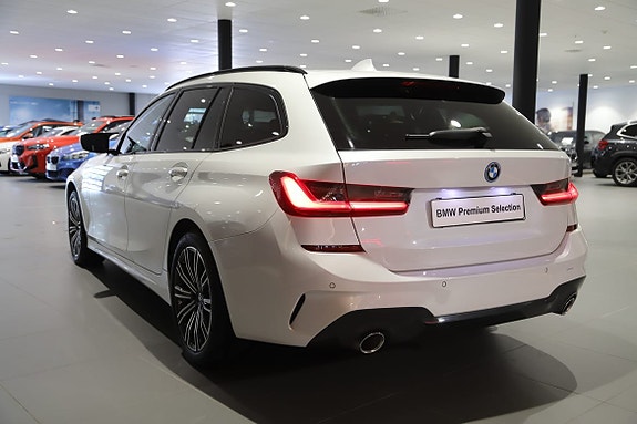 BMW 330e 7 of 10