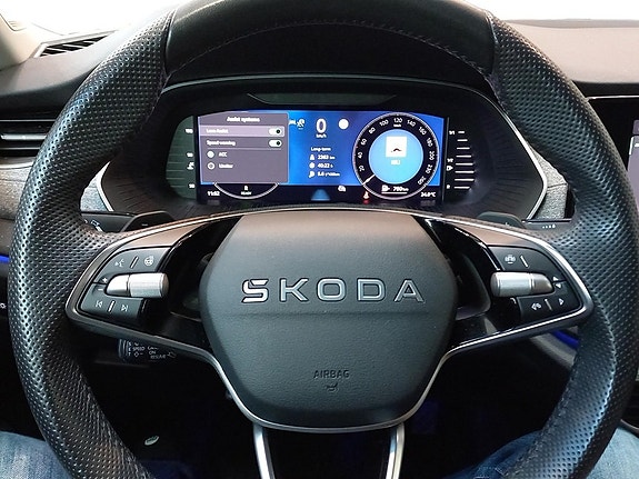 Skoda Octavia 9 of 18