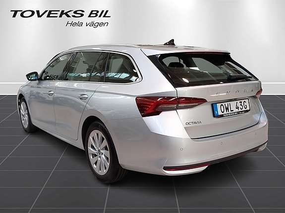 Skoda Octavia 3 of 18