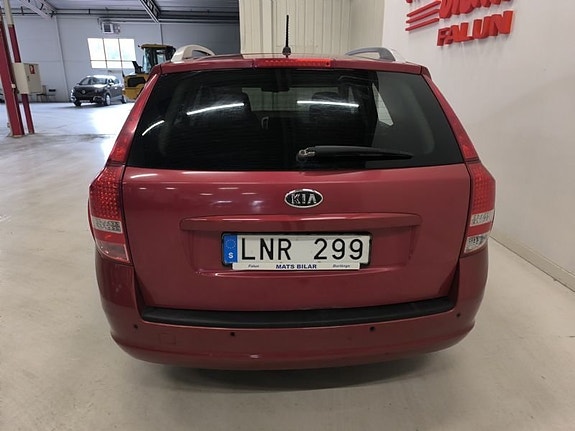 Kia Ceed 5 of 10