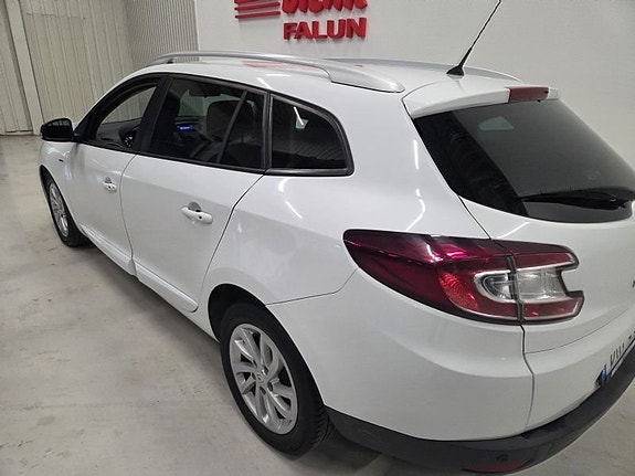 Renault Megane 9 of 10