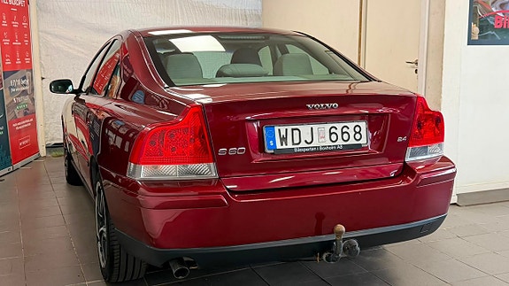 Volvo S60 7 of 13