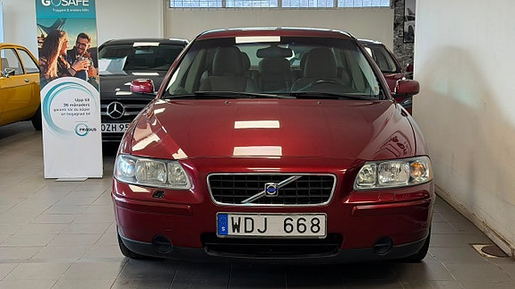 Volvo S60 3 of 13