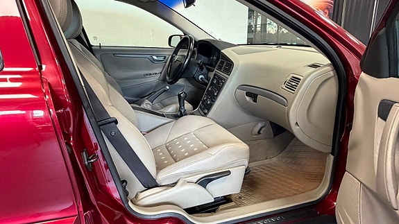 Volvo S60 11 of 13