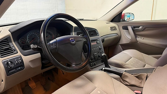 Volvo S60 9 of 13