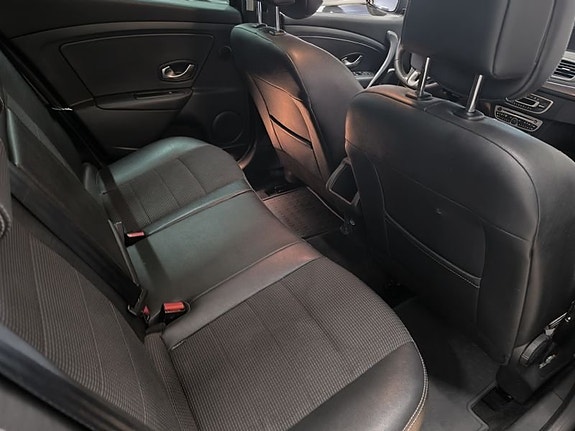 Renault Megane 9 of 10